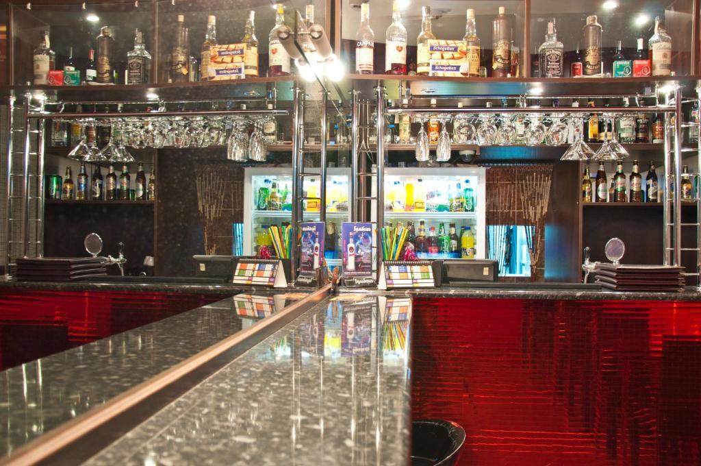 Avenue Hotel Zaslawye Εξωτερικό φωτογραφία