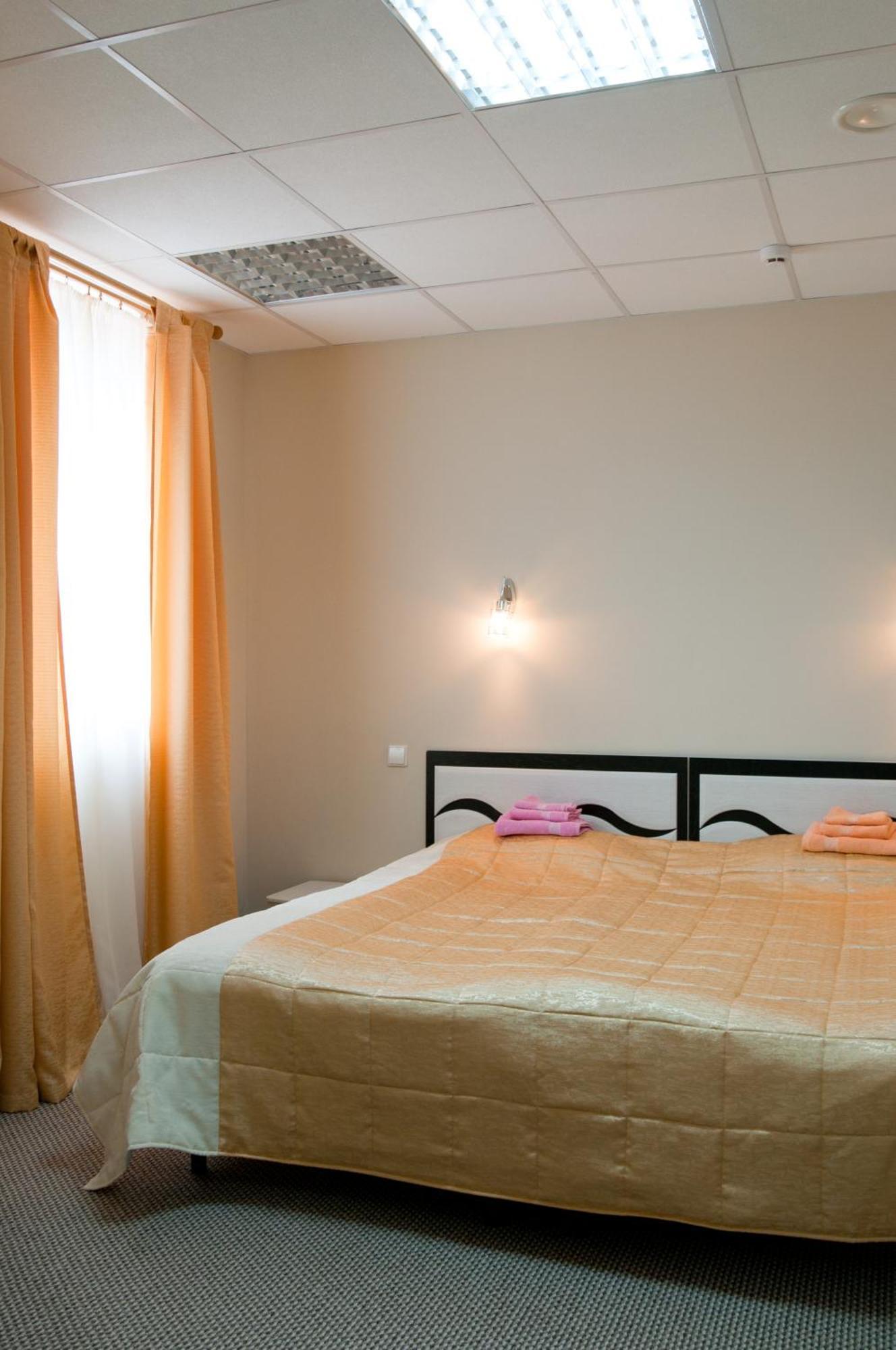 Avenue Hotel Zaslawye Εξωτερικό φωτογραφία